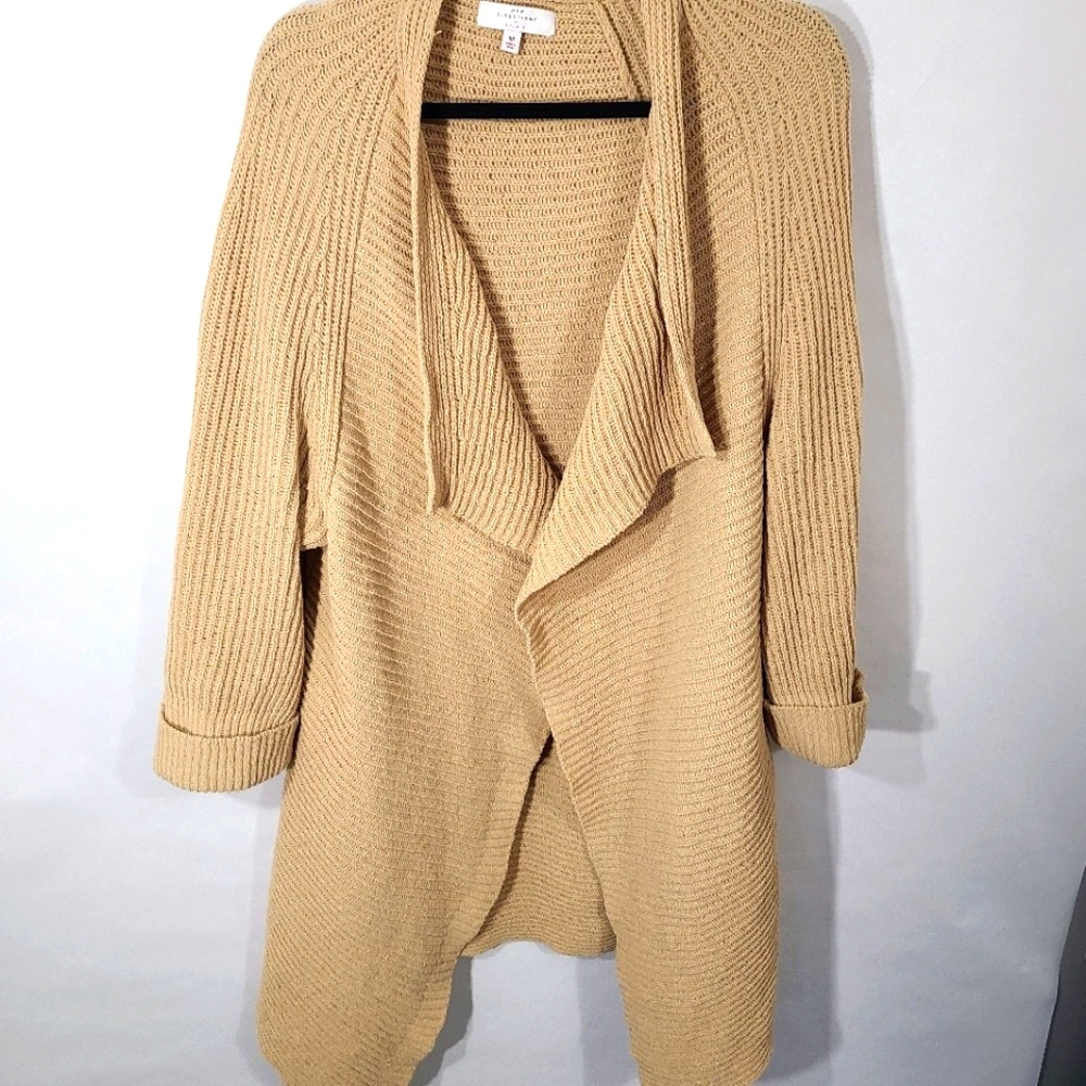 New Directions Women's Size Medium M‎ Long Tan Sweater Cardigan Wrap Duster